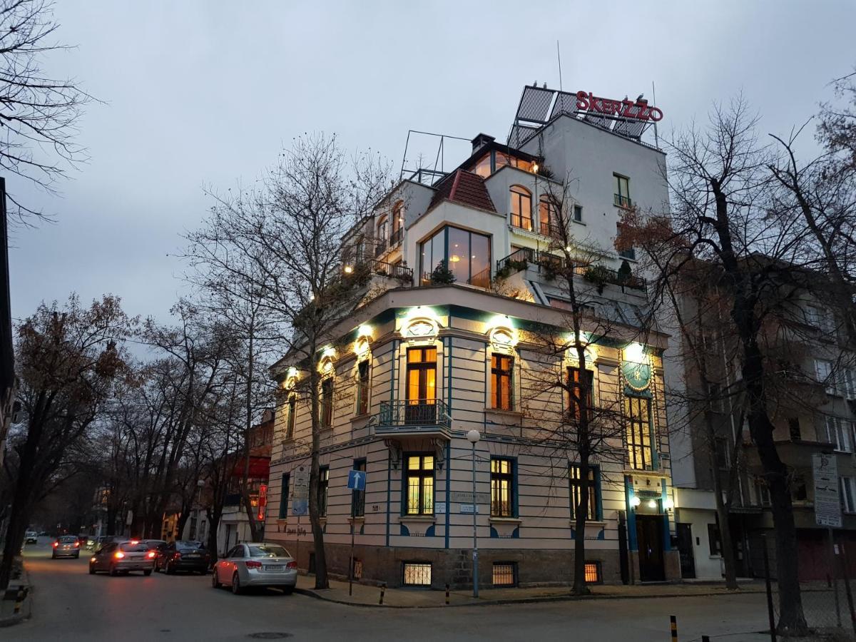 Skerzzo Guesthouse Plovdiv Bagian luar foto